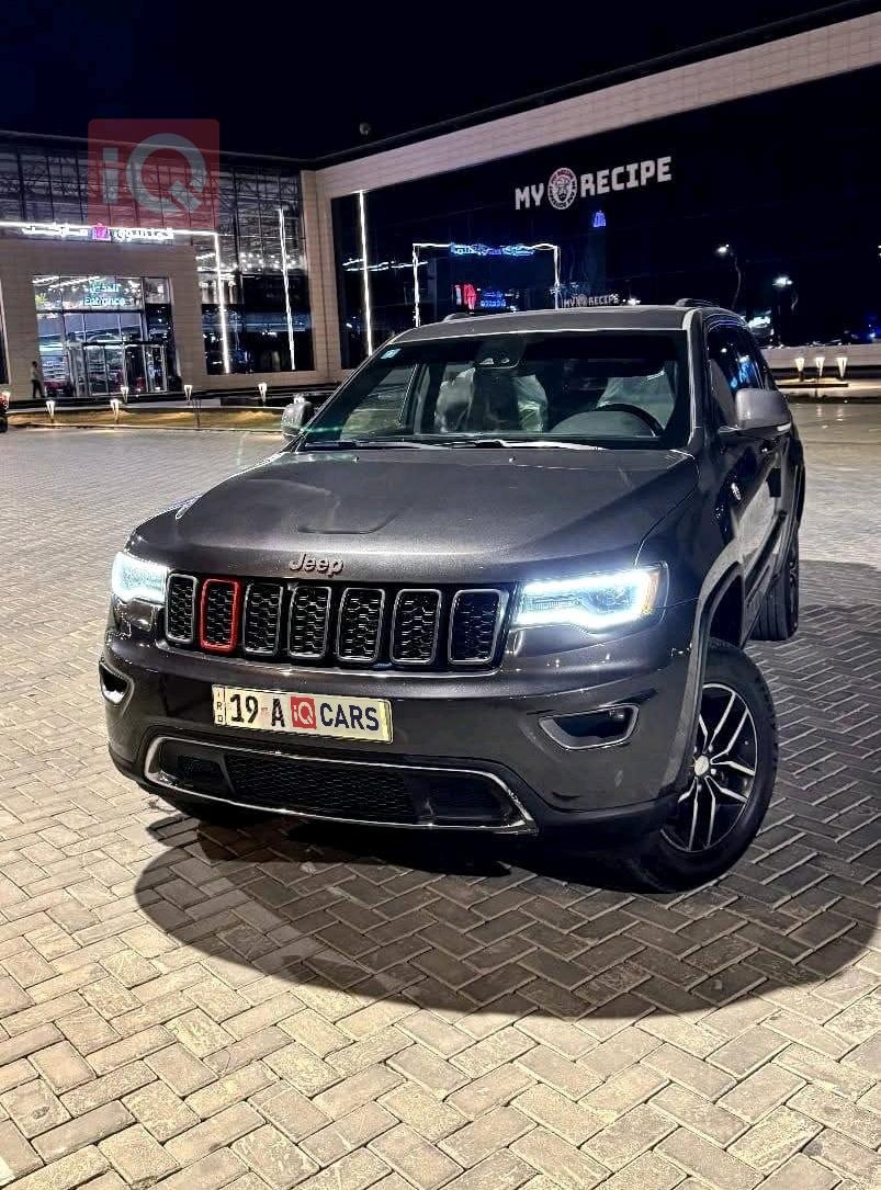 جيب جراند شيروكي